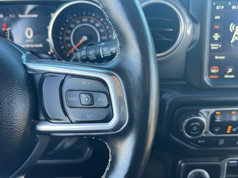 Used 2021 Jeep Wrangler Unlimited Sahara w/ Uconnect 4C Nav & Sound Group image 38