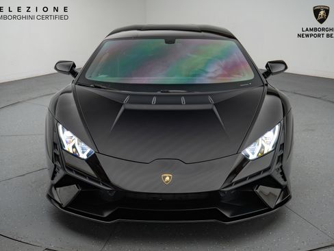 Used 2023 Lamborghini Huracan Tecnica image 7