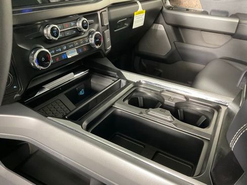 New 2025 Ford F250 Lariat w/ Lariat Ultimate Package image 20