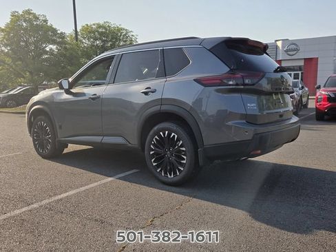 Used 2026 Nissan Rogue Dark Armor FWD image 3