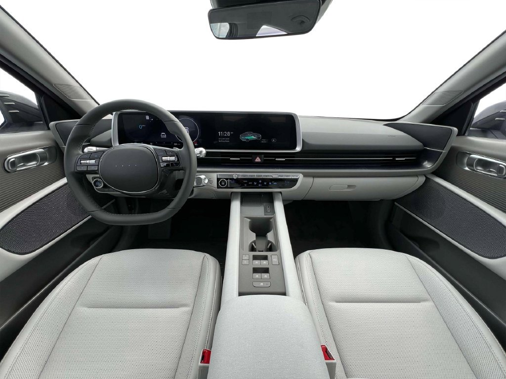 Used 2024 Hyundai Ioniq 6 SEL RWD image 13