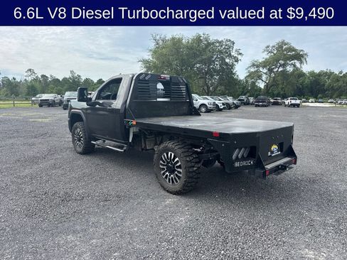 Used 2024 GMC Sierra 3500 Pro AWD/4WD image 3