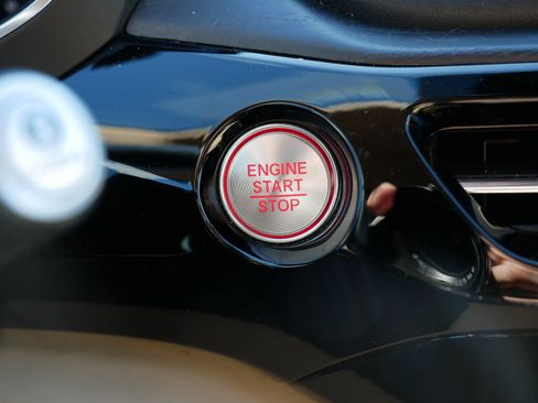 Used 2022 Acura MDX SH-AWD w/ Advance Package image 29