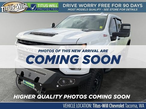 Used 2022 Chevrolet Silverado 2500 LTZ w/ LTZ Plus Package AWD/4WD image 2