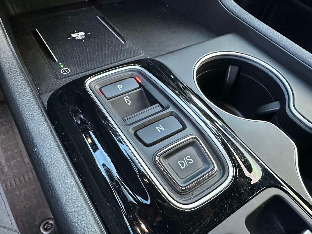 Used 2025 Honda Pilot Black Edition image 20