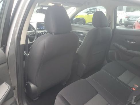 Used 2022 Nissan Sentra SV FWD image 8