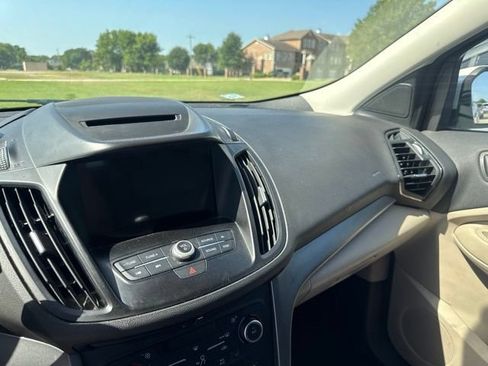 Used 2018 Ford Escape SEL AWD/4WD image 22