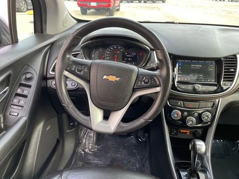 Used 2019 Chevrolet Trax Premier image 13