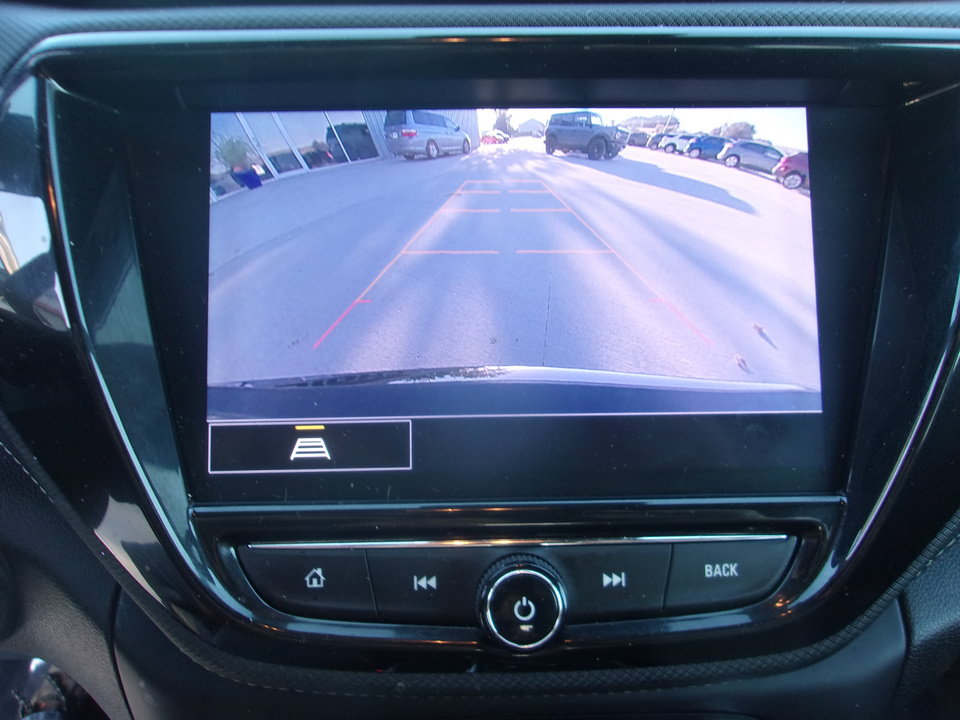 Used 2022 Chevrolet TrailBlazer ACTIV w/ Technology Package AWD/4WD image 14