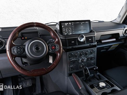 Used 2024 INEOS Grenadier Fieldmaster Edition image 22