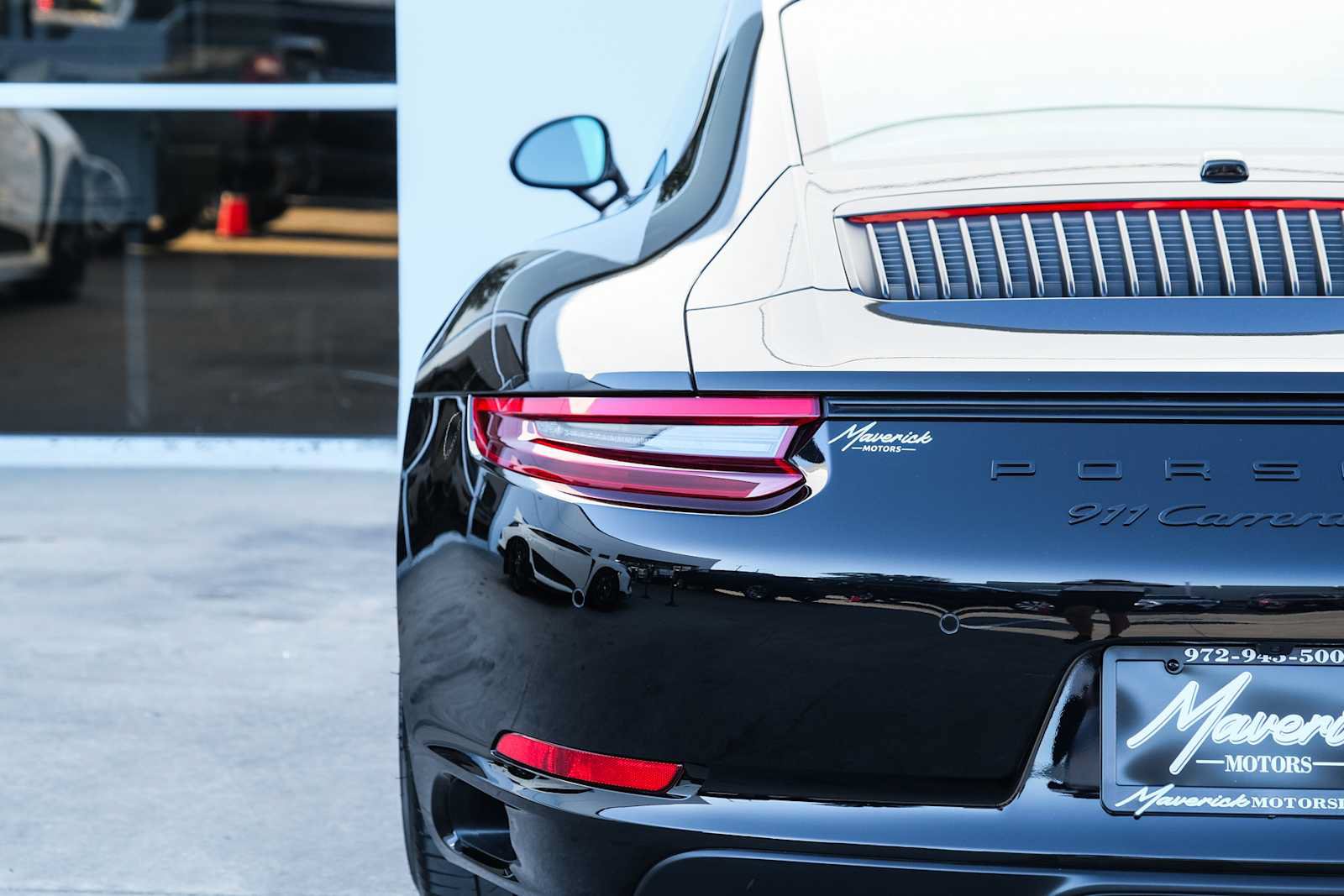 Used 2019 Porsche 911 Carrera GTS RWD image 13