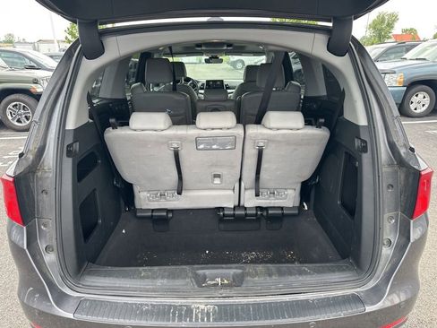 Used 2021 Honda Odyssey Touring image 11