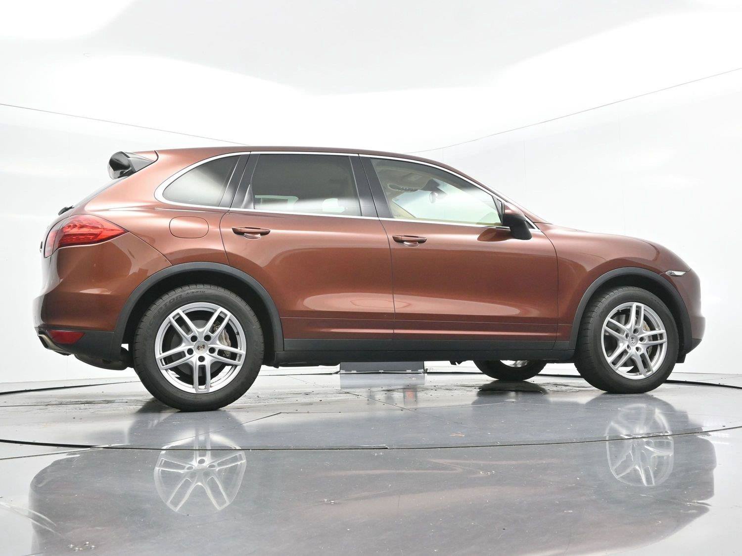 Used 2012 Porsche Cayenne S AWD/4WD image 54