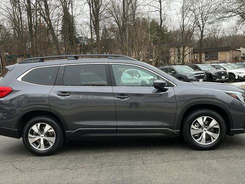 Certified 2024 Subaru Ascent Premium w/ Convenience Package image 3