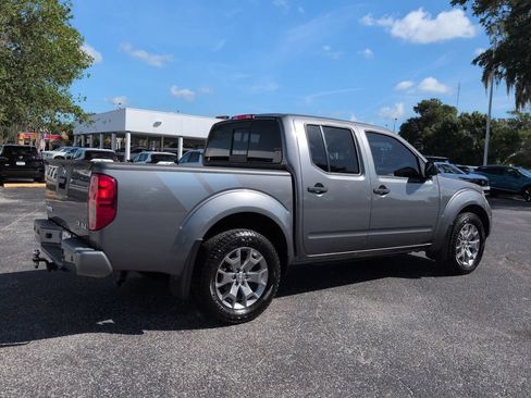 Used 2020 Nissan Frontier SV AWD/4WD image 3