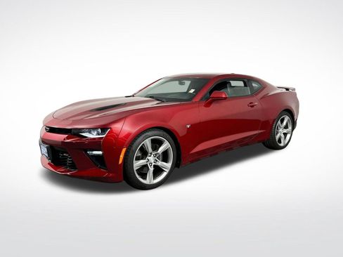 Used 2016 Chevrolet Camaro SS RWD image 4
