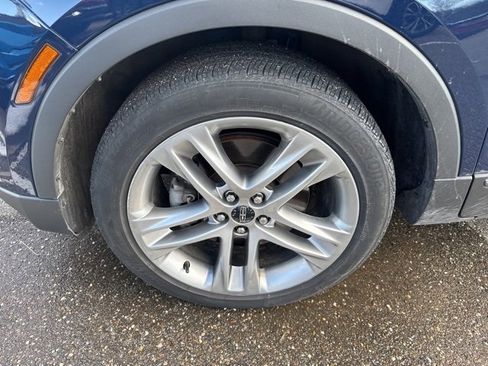 Used 2019 Lincoln MKC Reserve w/ MKC Climate Package image 2