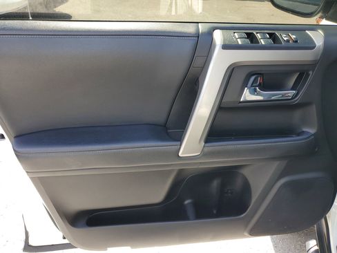 Used 2021 Toyota 4Runner SR5 Premium w/ Moonroof Package image 15
