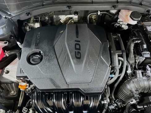 Certified 2023 Kia Sorento LX image 30