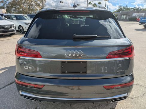 Used 2025 Audi Q5 e Premium Plus image 5