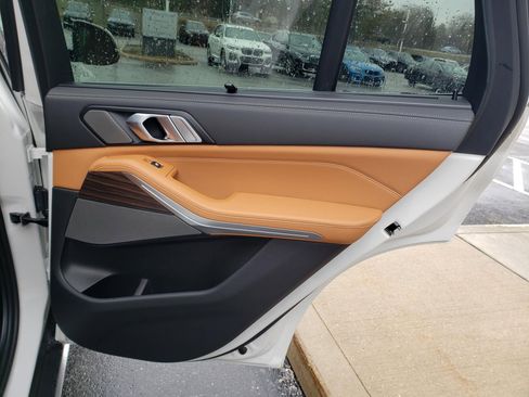 New 2026 BMW X5 xDrive40i image 15