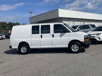 Used 2022 Chevrolet Express 2500 w/ Driver Convenience Package video 2