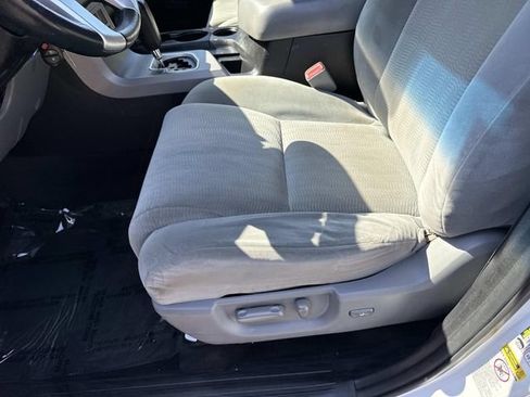 Used 2015 Toyota Sequoia SR5 AWD/4WD image 15
