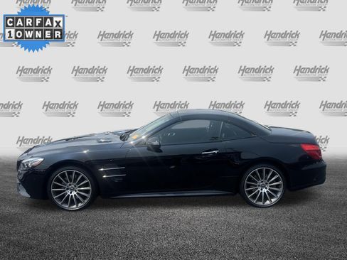 Used 2018 Mercedes-Benz SL 550 image 7