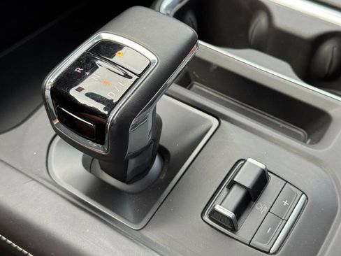 Used 2023 GMC Sierra 1500 Denali Ultimate AWD/4WD image 26