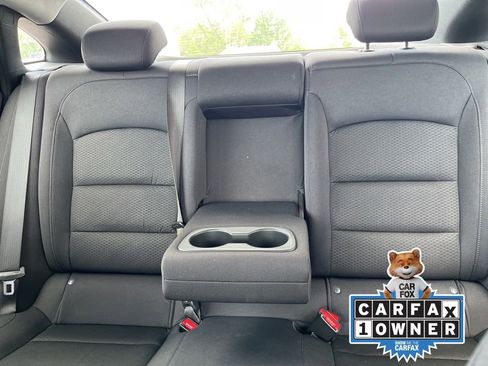 Used 2023 Chevrolet Malibu LT FWD image 13