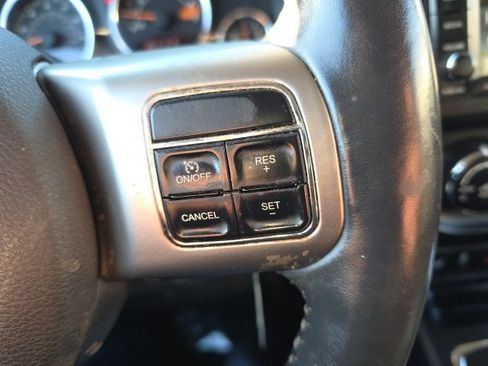 Used 2014 Jeep Patriot Limited image 16