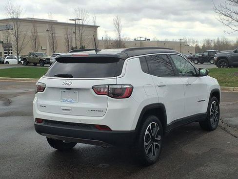 Certified 2024 Jeep Compass Limited image 4