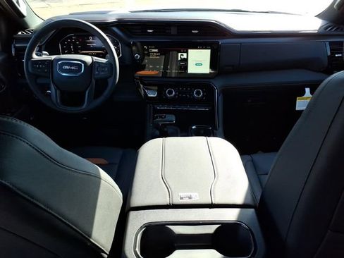 New 2026 GMC Sierra 1500 AT4 w/ AT4 Premium Package AWD/4WD image 12