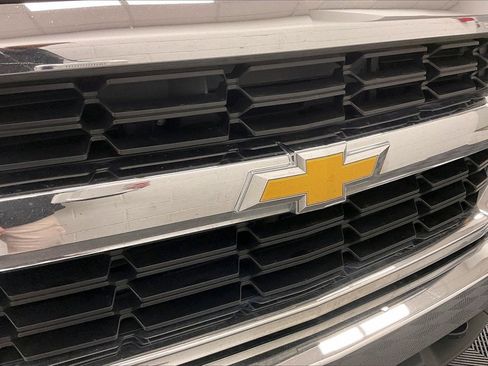 Used 2018 Chevrolet Silverado 1500 LT w/ All Star Edition image 24