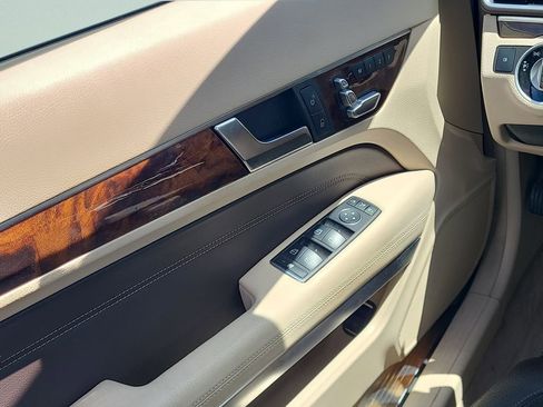 Used 2016 Mercedes-Benz E 400 Cabriolet image 18