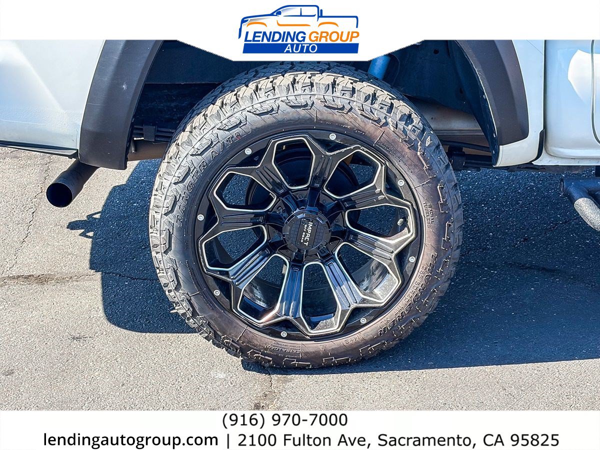 Used 2023 Toyota Tacoma TRD Off-Road RWD image 10