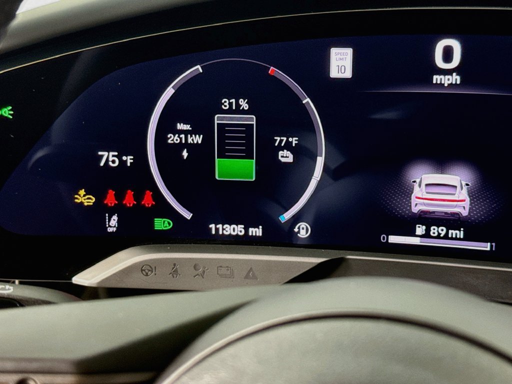Certified 2025 Porsche Taycan AWD/4WD image 13