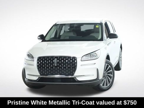 Used 2023 Lincoln Corsair Reserve FWD image 3