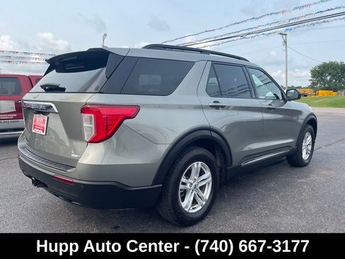 Used 2020 Ford Explorer XLT w/ Comfort Package AWD/4WD image 3
