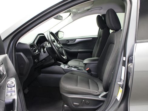 Used 2024 Ford Escape Active w/ Tech Pack #1 AWD/4WD image 17