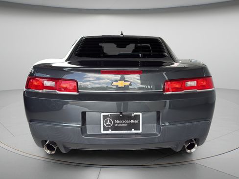 Used 2015 Chevrolet Camaro LS RWD image 4