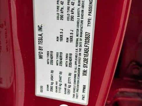 Used 2020 Tesla Model 3 Standard Range Plus image 22