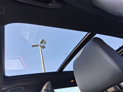 New 2025 Jeep Compass Latitude w/ Sun & Sound Group image 19