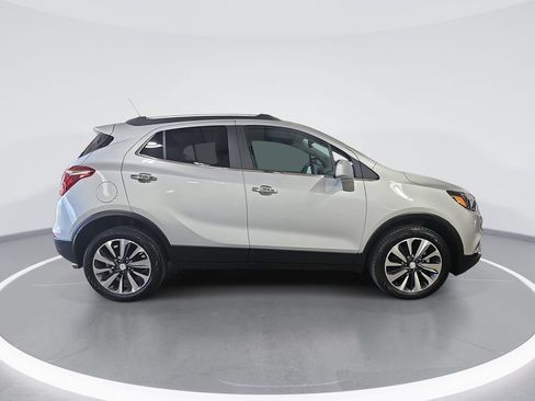 Used 2022 Buick Encore Preferred w/ Safety Package AWD/4WD image 2