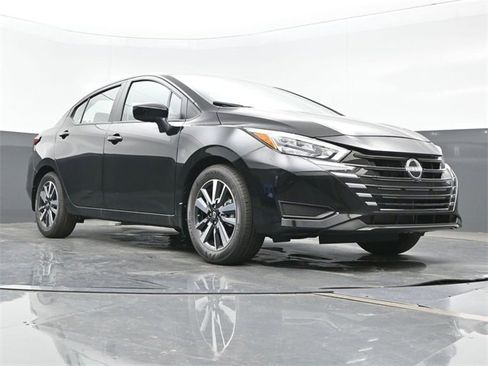 New 2025 Nissan Versa SV w/ Trunk Package image 27
