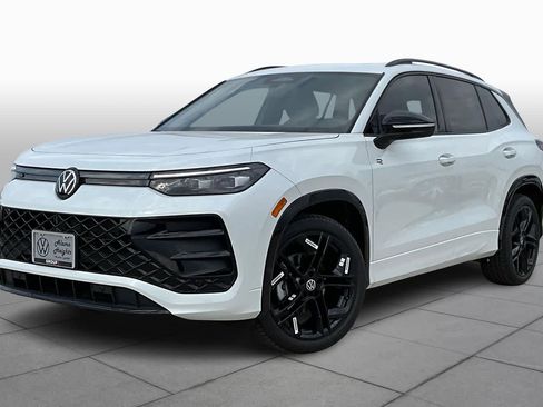 New 2026 Volkswagen Tiguan SE R-Line FWD image 1