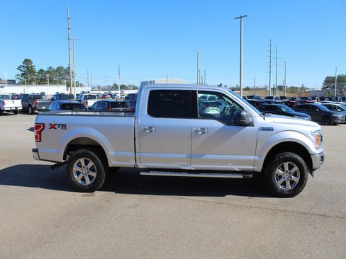 Used 2019 Ford F150 XLT w/ XTR Package image 9