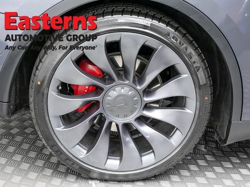 Used 2021 Tesla Model Y Performance AWD/4WD image 23
