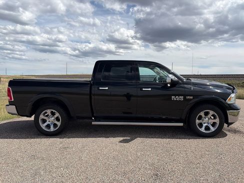 Used 2013 RAM 1500 Laramie w/ Convenience Group AWD/4WD image 6