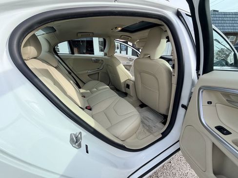 Used 2015 Volvo S60 T5 Premier image 39
